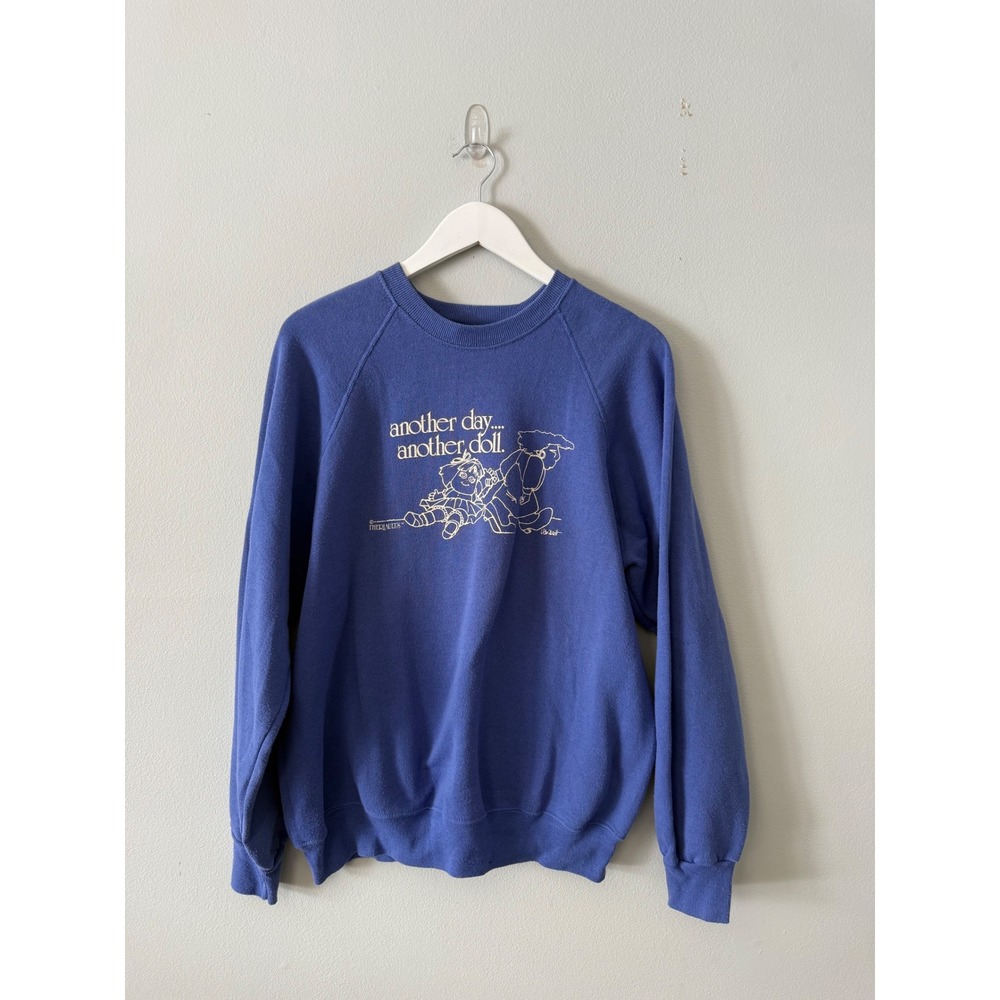 Vintage Doll Collector Sweatshirt Periwinkle Women's XL Theriaults